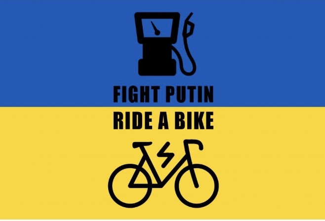 Fight Putin, Ride a bike - With ukrainian flag